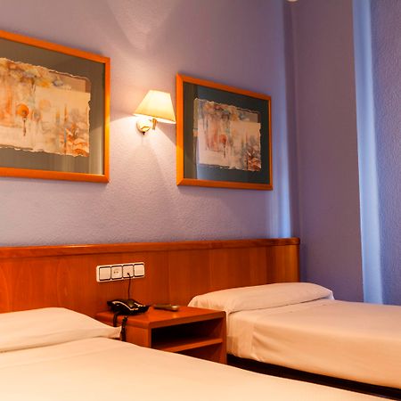 City Express Covadonga Овьедо Экстерьер фото